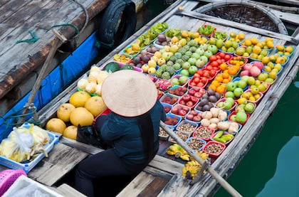 Ha Long Market